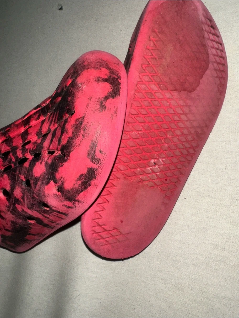 Kids OS Red & Black Slip-On Clog